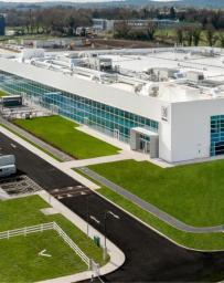 Front elevation of new Edwards Lifesciences Limerick facility